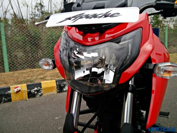 New 2018 TVS Apache RTR160 4V Review (4) New 2018 TVS Apache RTR160 4V Review (4)