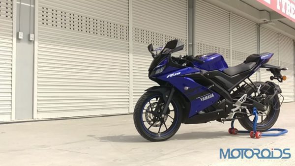 Yamaha R V