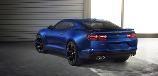 2019 Camaro’s new LED taillamps with a more sculptured evoluti 2019 Camaro’s new LED taillamps with a more sculptured evoluti
