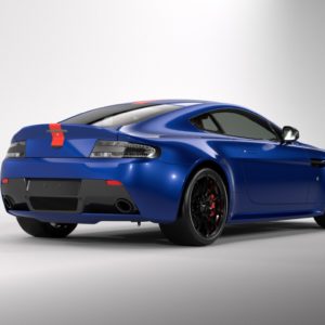 Aston Martin V Vantage AMR