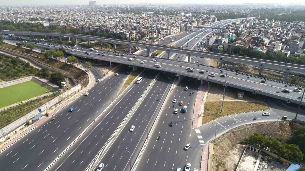 New  Lane Delhi Meerut Expressway Cuts Travel Time From  Minutes To Just  Minutes