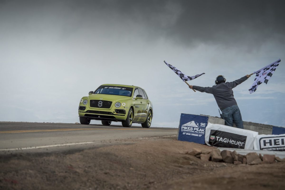 Bentley Bentayga smashes Production SUV record at Pikes Peak