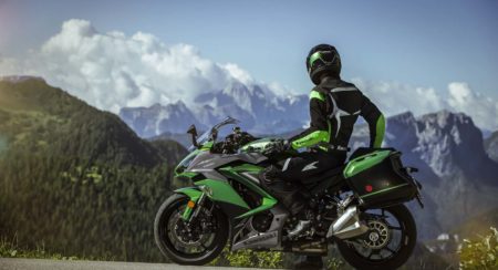 Kawasaki Ninja 1000 Price In India Specifications Images Motoroids Kawasaki Ninja 1000 Price In India Specifications Images Motoroids