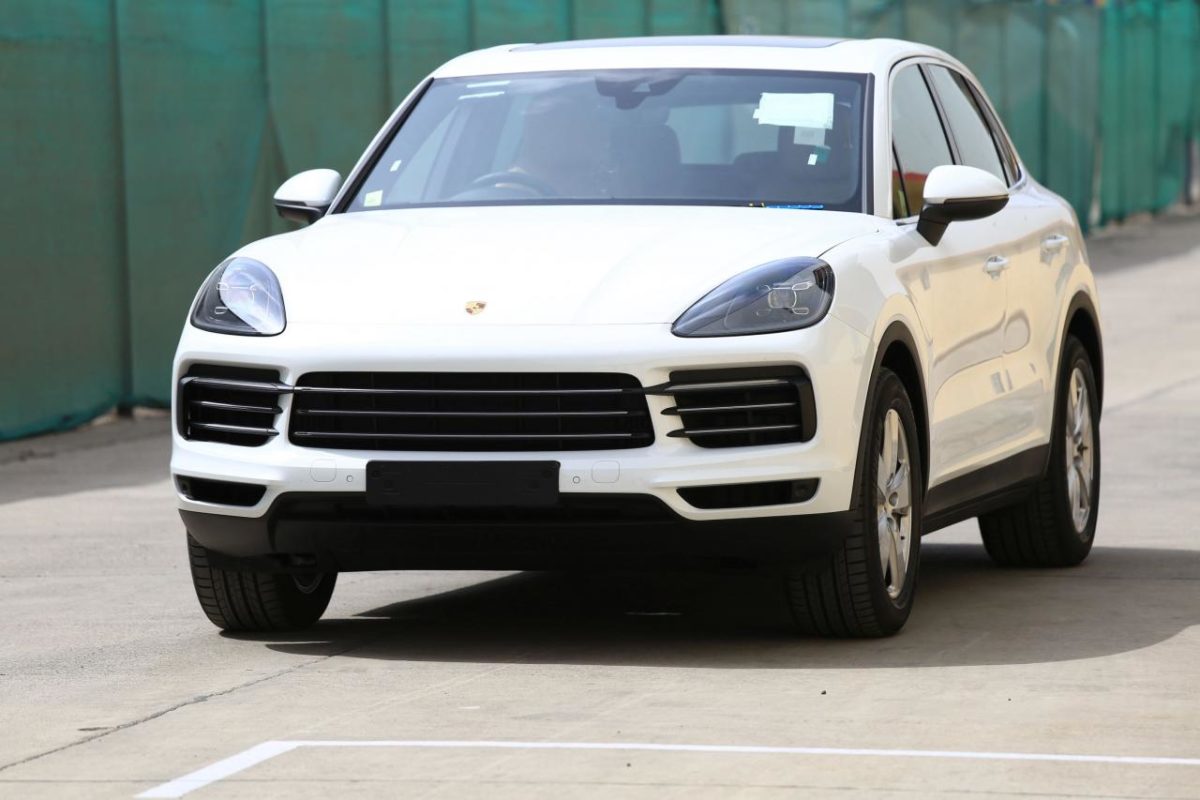 New  Porsche Cayenne front