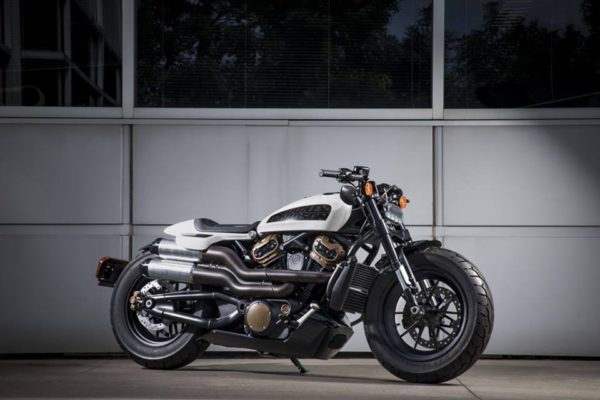Harley Davidson FUTURE CUSTOM MODEL – Official Images (1)