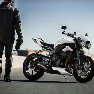 Triumph Street Triple RS Crystal White