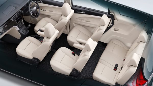 Mahindra Marazzo Interior seven seats