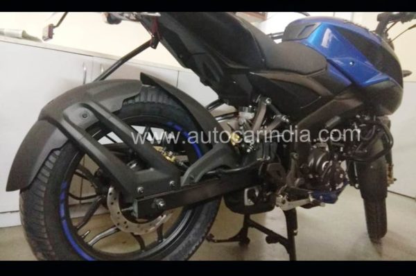 Pulsar NS  blue rear disc rear