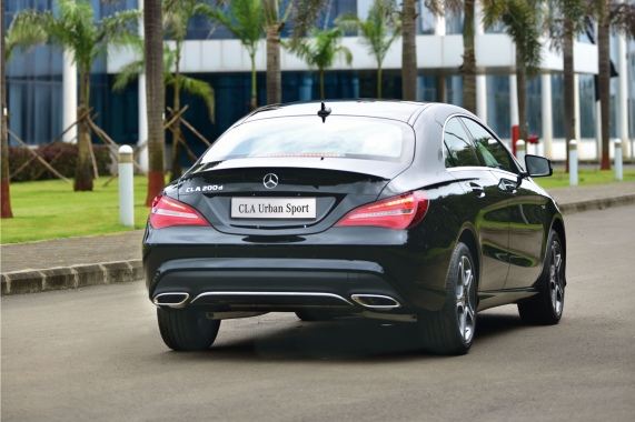 CLA Urban Sport rear