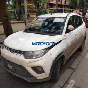 Mahindra KUV  Nxt AMT front side