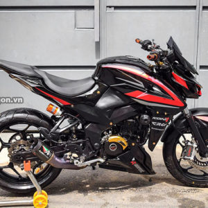 BajajPulsarNSConvertedIntoAKawasakiZSideshot