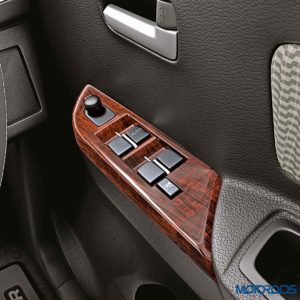 MarutiSuzukiLimitedEditionWindowSwitchWoodTrim