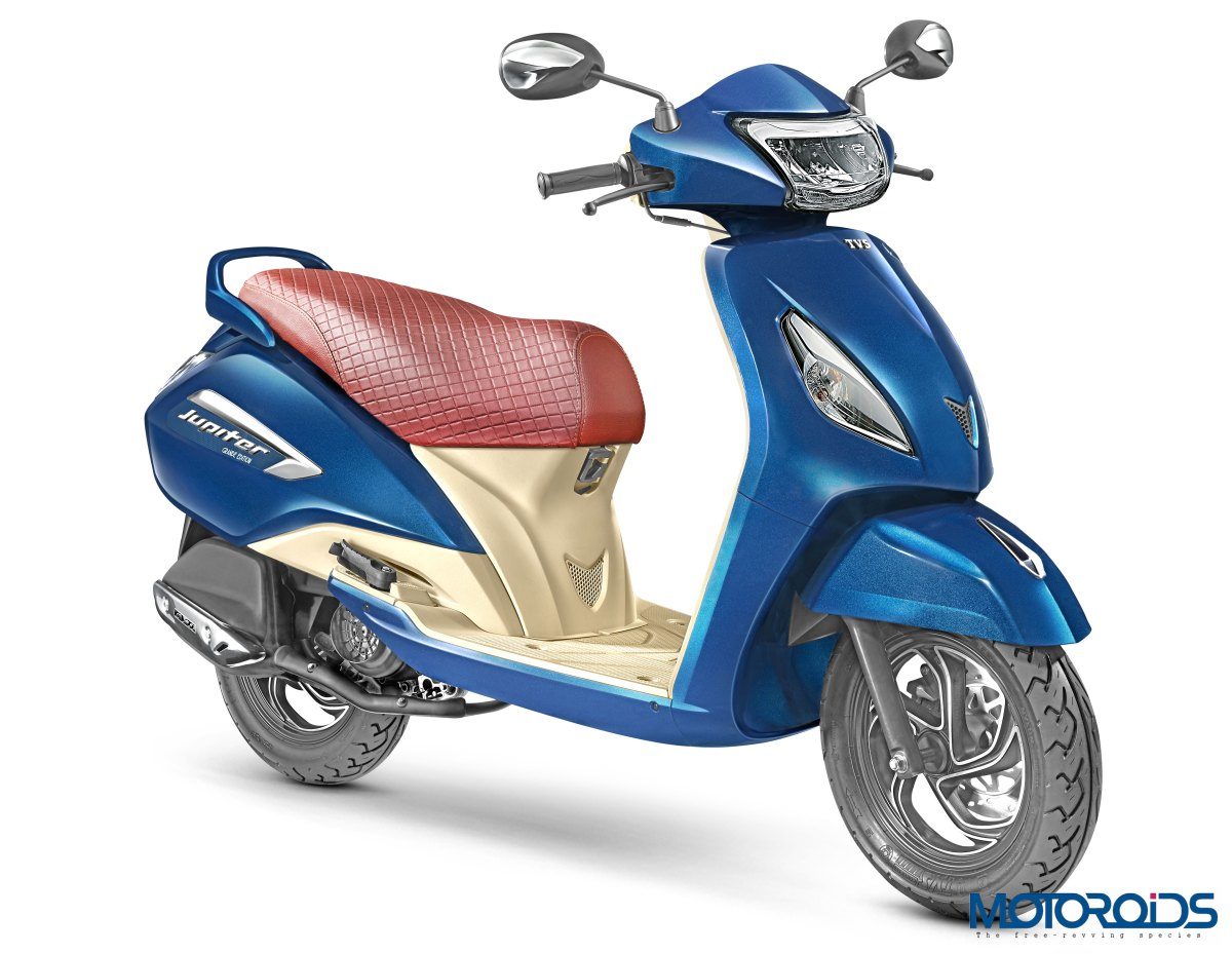 TVS Jupiter Grande Front Three Quarter