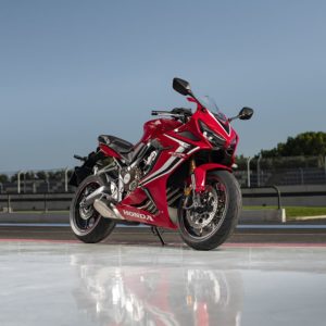 Honda CBR R