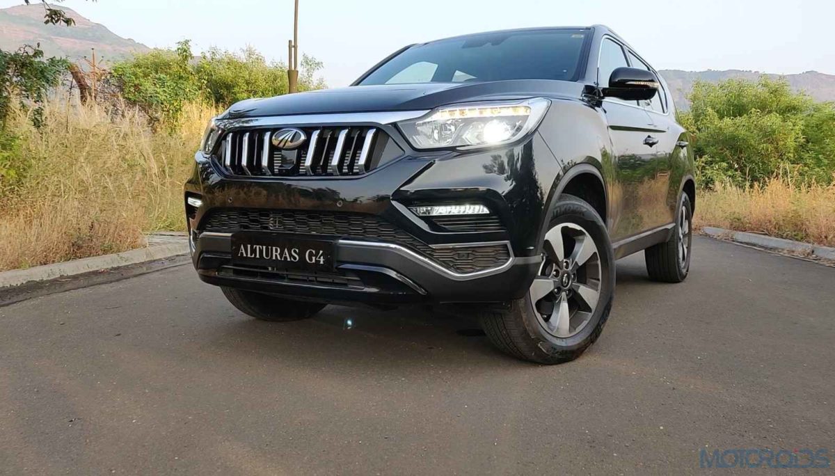 Mahindra Alturas G Front angled