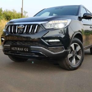 Mahindra Alturas G Front angled