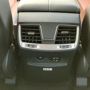 Mahindra Alturas G Rear Ac vents