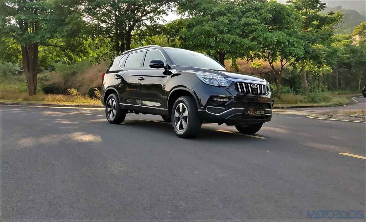 Mahindra Alturas G in motion