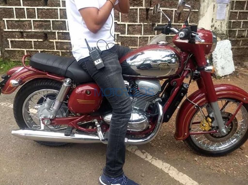 Here’s The New Jawa 300 Before You Were Supposed To See It | Motoroids