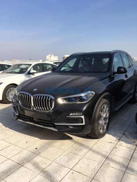 BMW X th generation spied right corner