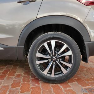 New Nissan Kicks India alloy wheel pattern