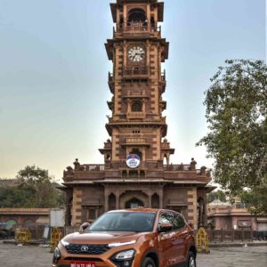 Tata Harrier Front three quarters