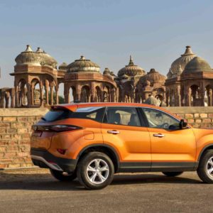 Tata Harrier side shot