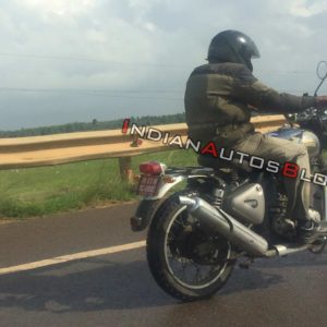 royal enfield classic  scrambler spied rear low