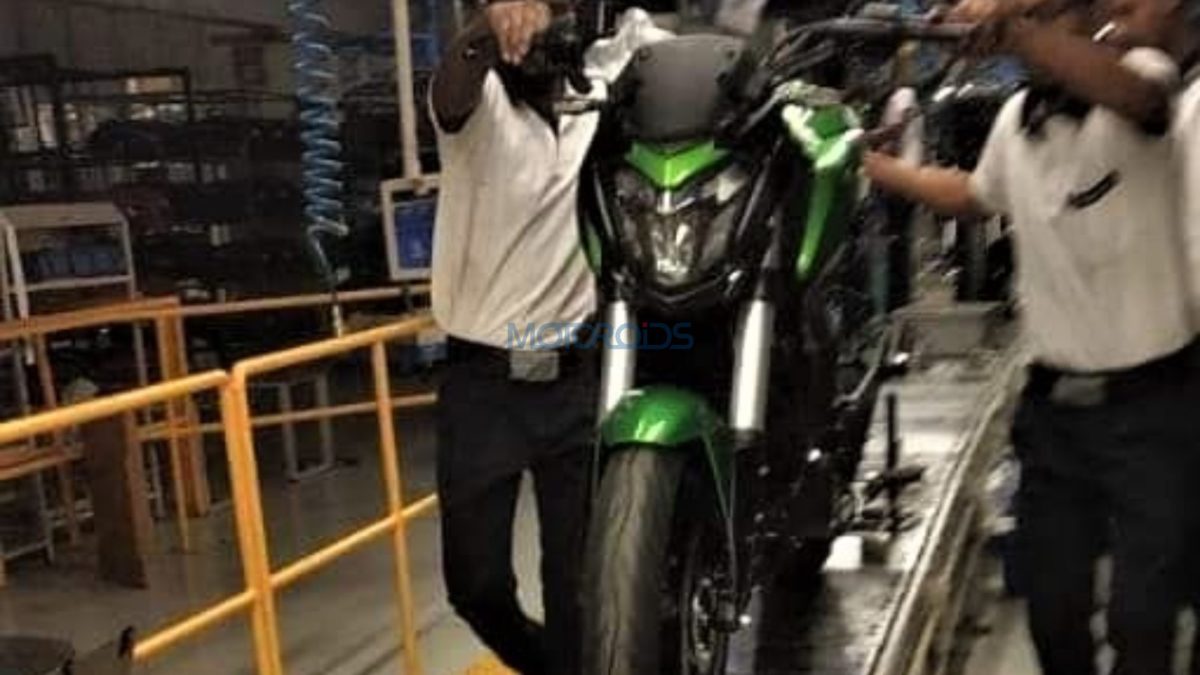 Bajaj Dominar Lime Green