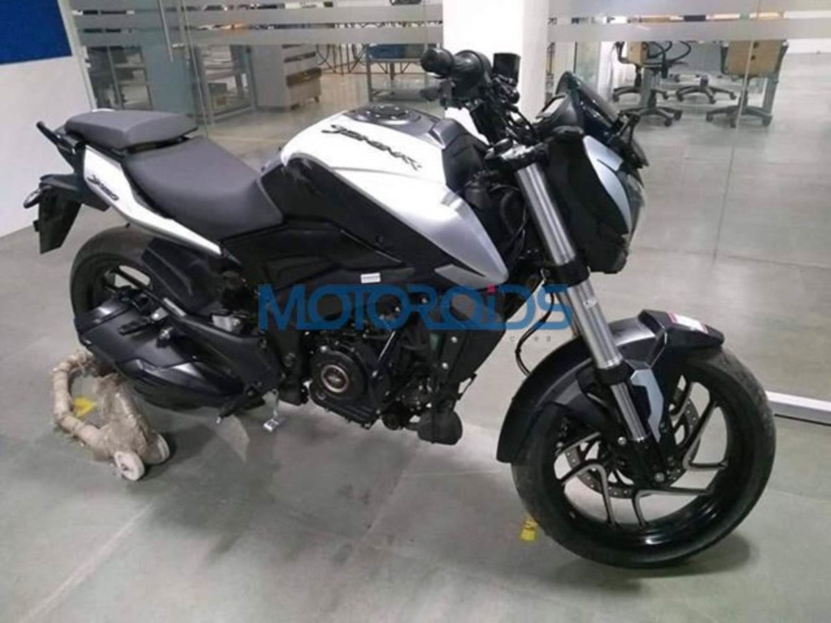 Bajaj Dominar spied featured