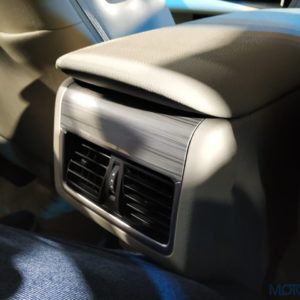 Toyota Camry Hybrid rear ac vents