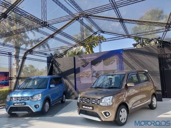 Accessories of new WagonR display cars