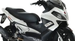 Aprilia Sr Max 300 Scooter Spotted In India Motoroids