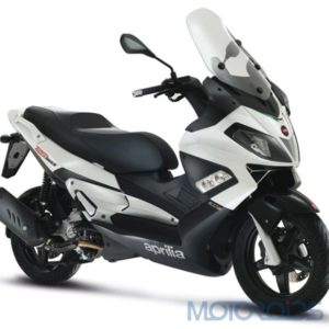 Aprilia SR MAX white