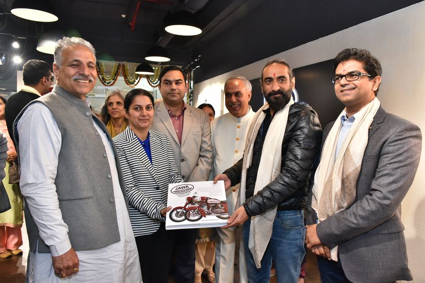 Jawa dealerships in Delhi opening