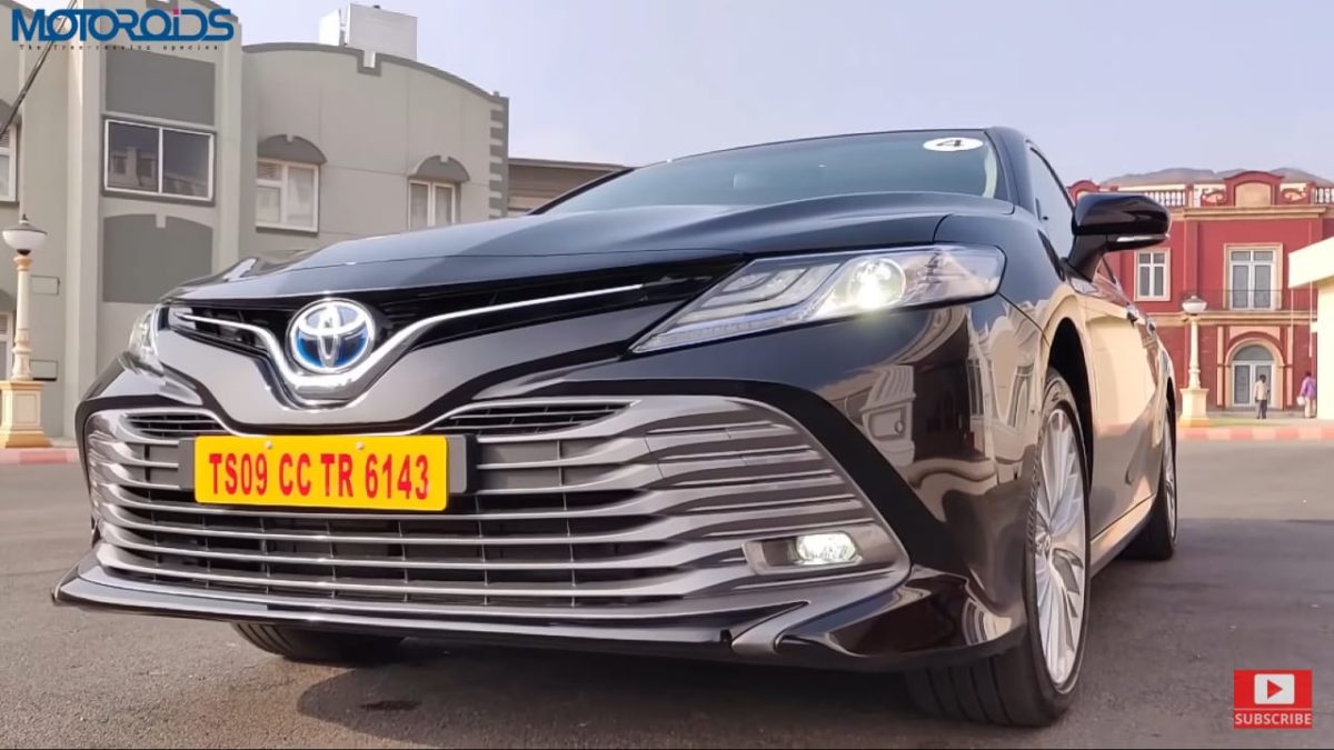 Toyota Camry Hybrid Review Front bumper