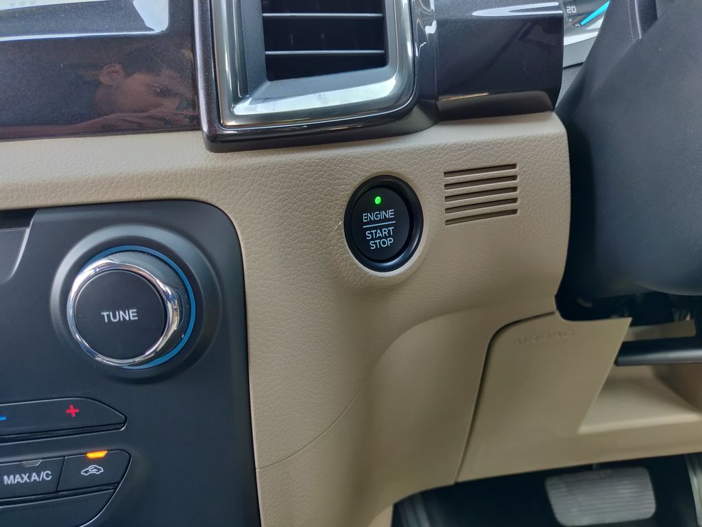 2019 Ford Endevour start stop button