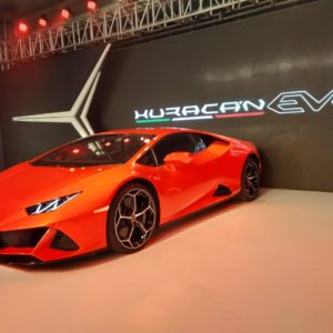 Huracan Evo Launch right right quarter