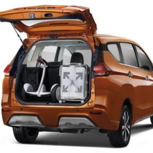 Nissan Livina unveiled boot