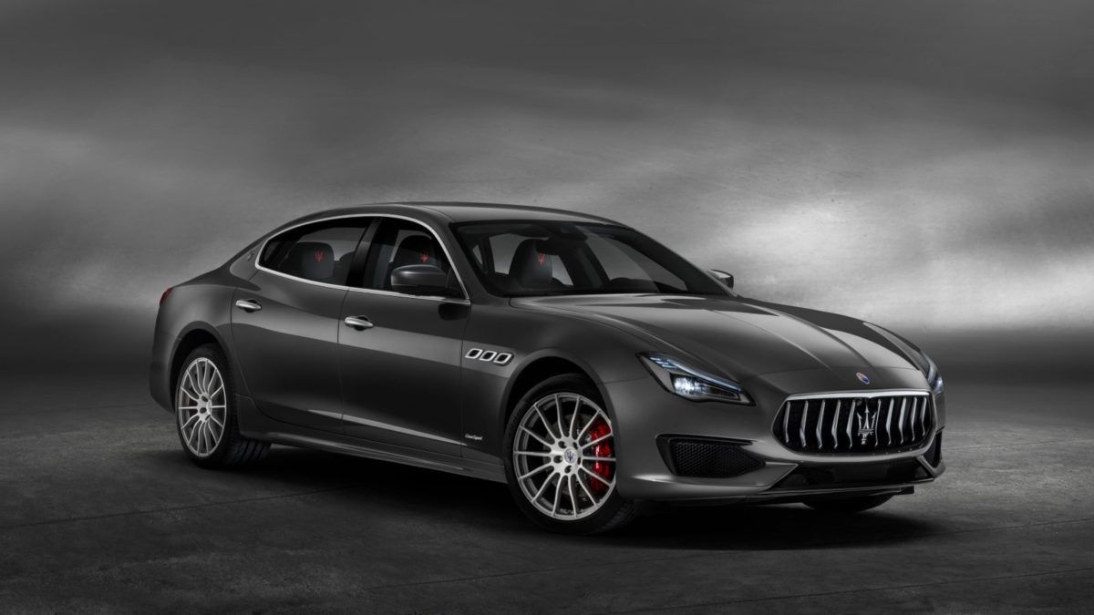 Maserati Quattroporte front quarter