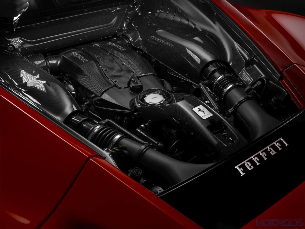 Ferrari F8 Tributo engine