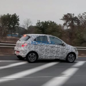 Tata Tiago facelift spied rear quarter rolling