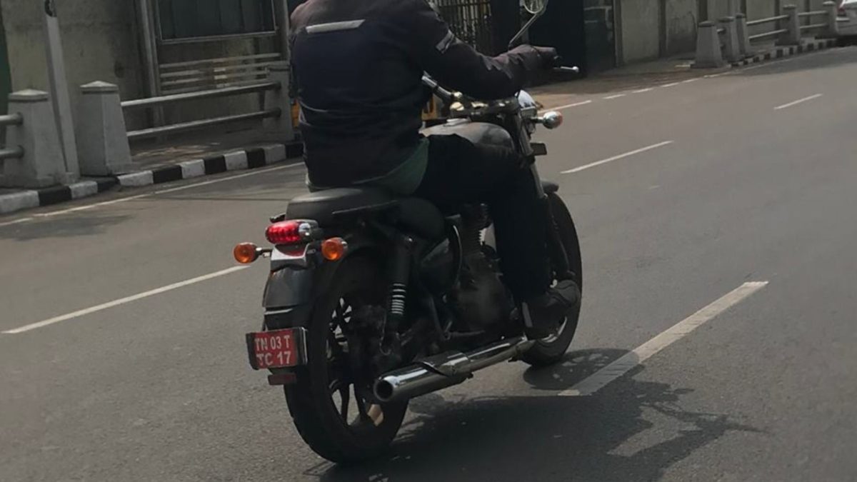Updated Royal Enfield Thunderbird X spied