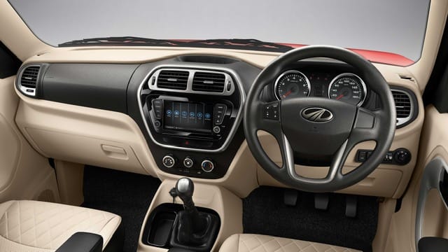 2019 Mahindra TUV300 cabin (1)