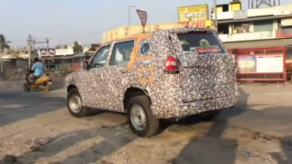 2020 Mahindra Scorpio rear quarter side