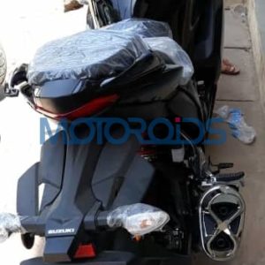 Suzuki Gixxer  SF spy images rear potriat