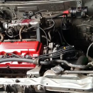 kmph Maruti Esteem engine bay