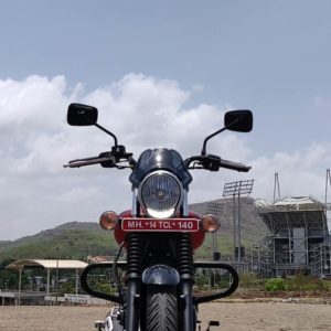 Bajaj Avenger Street  Front