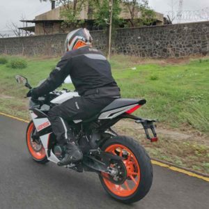 KTM RC  ABS Review rear section