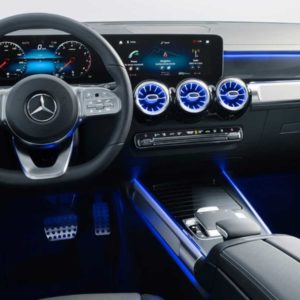 Mercedes Benz GLB unveiled interior dashboard